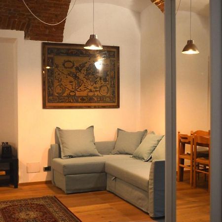 Suite The Brick - Host By Traveller'S Nest ตูริน ภายนอก รูปภาพ