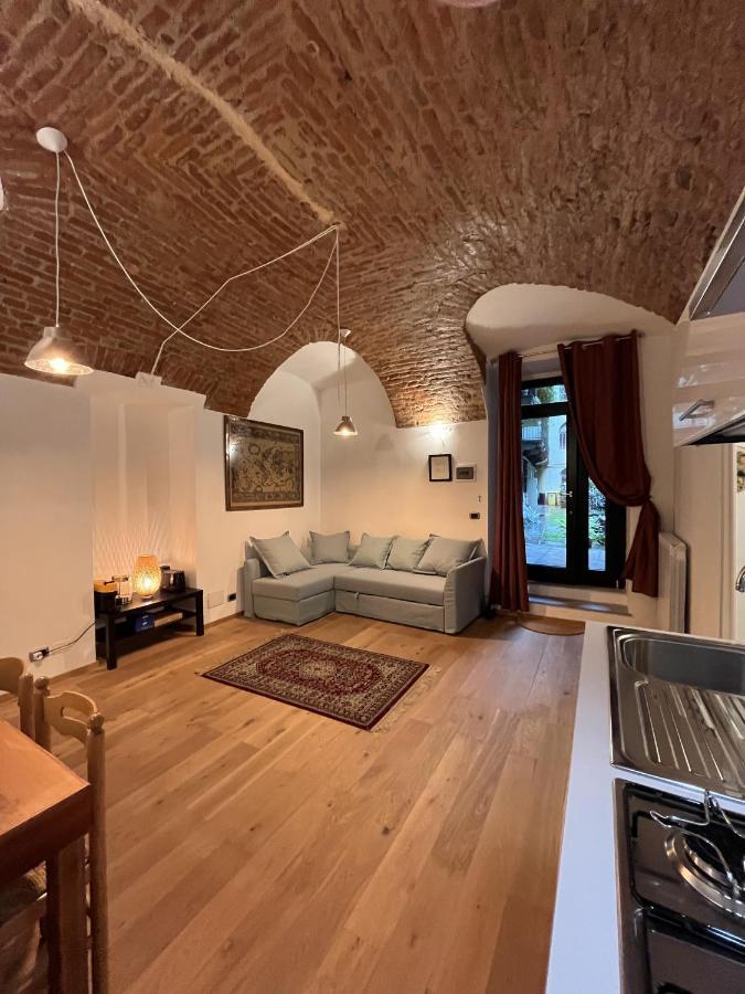 Suite The Brick - Host By Traveller'S Nest ตูริน ภายนอก รูปภาพ